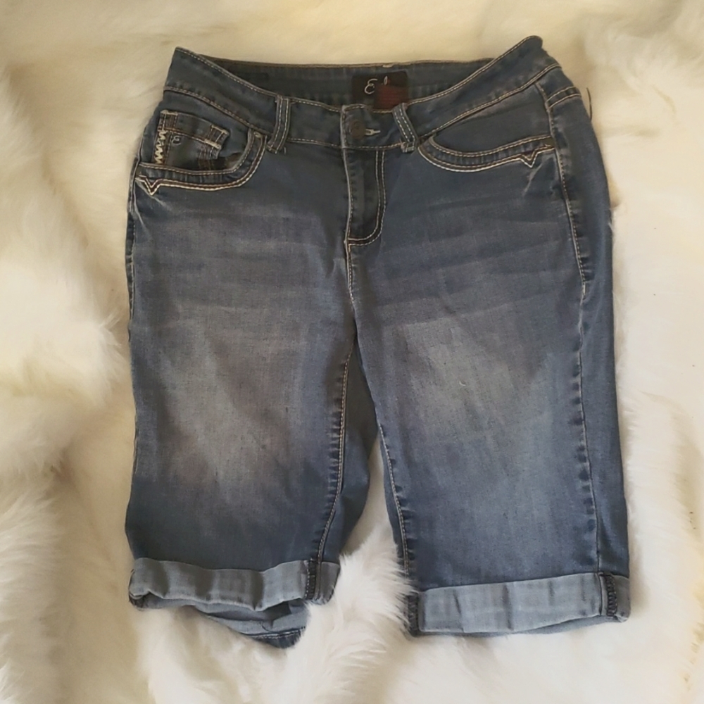 Earl Blue Jean Bermuda Shorts,  Size 6